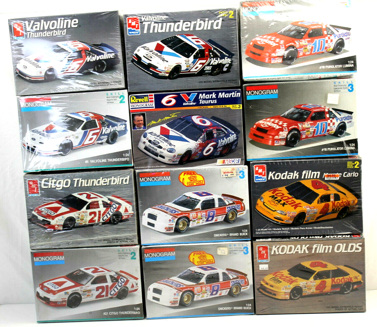 NASCAR ミニカー　FORD 1/24 NASCAR ミニカーFORD 1/24