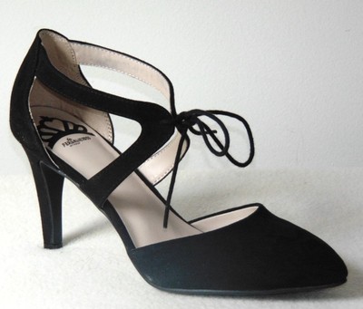 $55  Fergalicious by Fergie Brae Shoes Black  US: 9