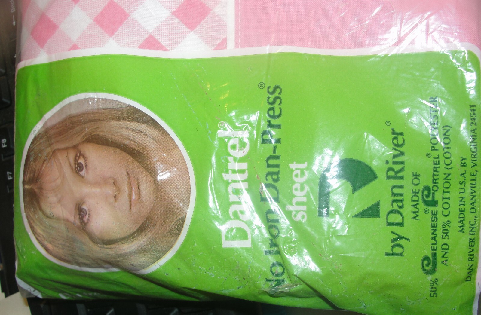 Dan River Dantrel Double Bed Flat Sheet Pink Checks Vinintage 1970s