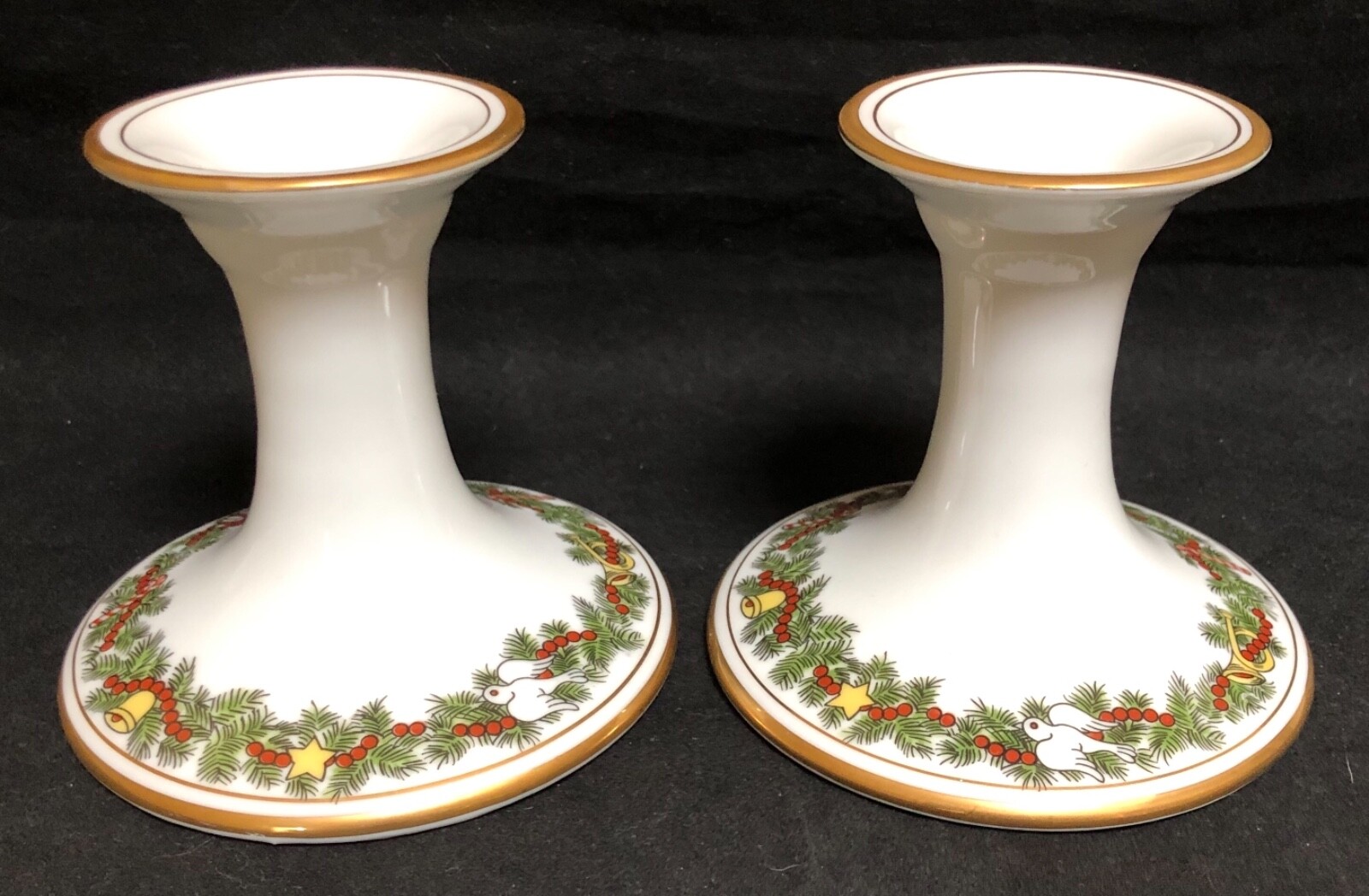 Fitz & Floyd ST. NICHOLAS 2 Candlestick Holders EXCELLENT