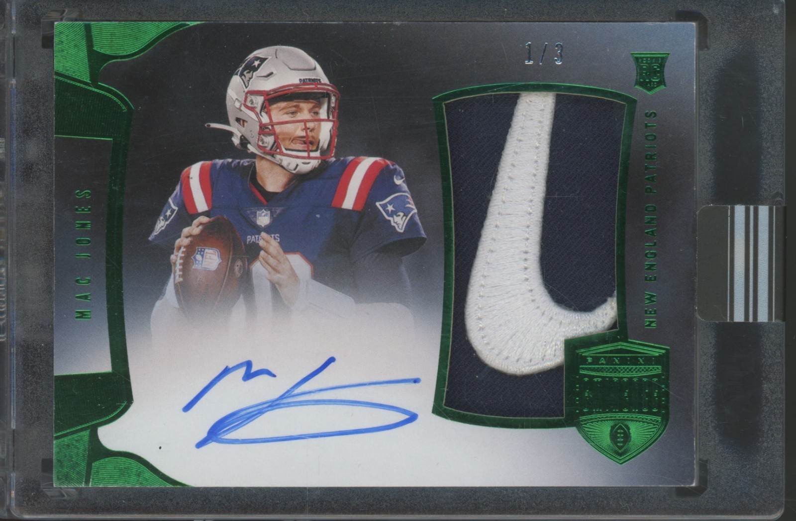 2021 Panini Eminence Green RPA Mac Jones 1/3 Auto Nike Logo Patch RC Rookie
