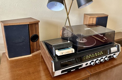 70s Bradford Bookshelf Stereo AM-FM 8-Track Record Player DB