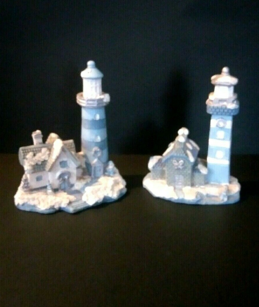 Vintage Pair of Lighthouses Blue and white, Christmas,  Lighthouse Figurines