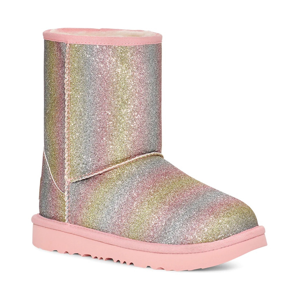 UGG キッズ クラッシック 美品  サイズ17cm Classic II Boots for Toddlers | UGG