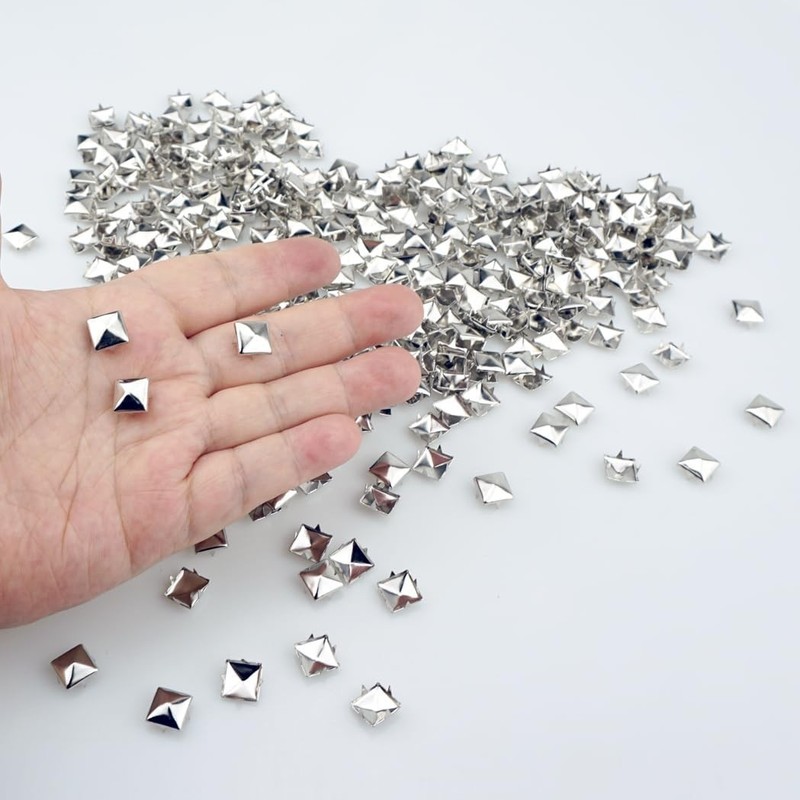 400PCS 10mm Pyramid Studs Punk Spikes Square Pyramid Spikes