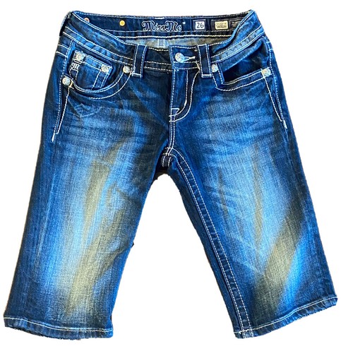 【DISCERNMENT】Tin Point Damage Bermuda Denim Miss Me Rhinestone Denim Bermuda Shorts Sz 26 X 13 JE5837M
