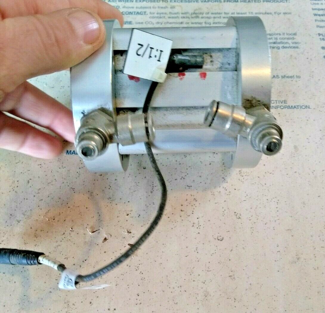 Numatics CEBL-01A3B-ACB2 Pnuematic Cylinder OH-374739-1 w/ sensor, Fittings