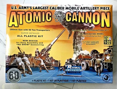 REVELL / RENWAL 1/32 US ARMY ATOMIC CANNON MODEL KIT 85-7818 / 85-7811 F/S