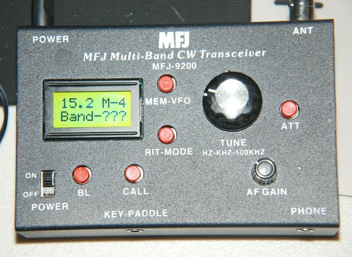 MFJ 9200 MULTI BAND QRP CW TRANSCEIVER WITH 17M MODULE very nice