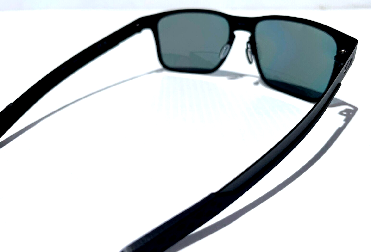 Pre-owned Oakley Holbrook Metal Matte Black Polarized Galaxy Magenta Sunglass 4123 In Purple