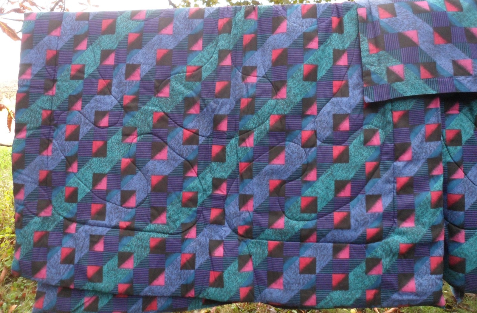 Set of 2 Twin 1980's VINTAGE COMFORTER RETRO GEOMETRIC OP ART STRIPE Bedspread