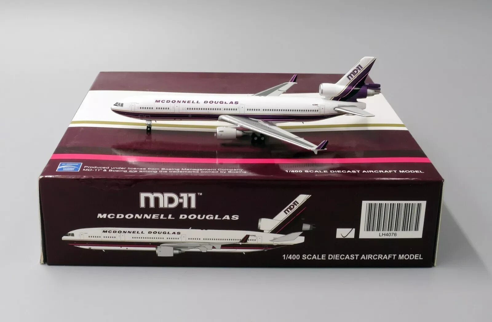 航空機・ヘリコプター JC Wings 1:200 MD-11 N111MD Highly detailed JC Wings Die cast model House Polished