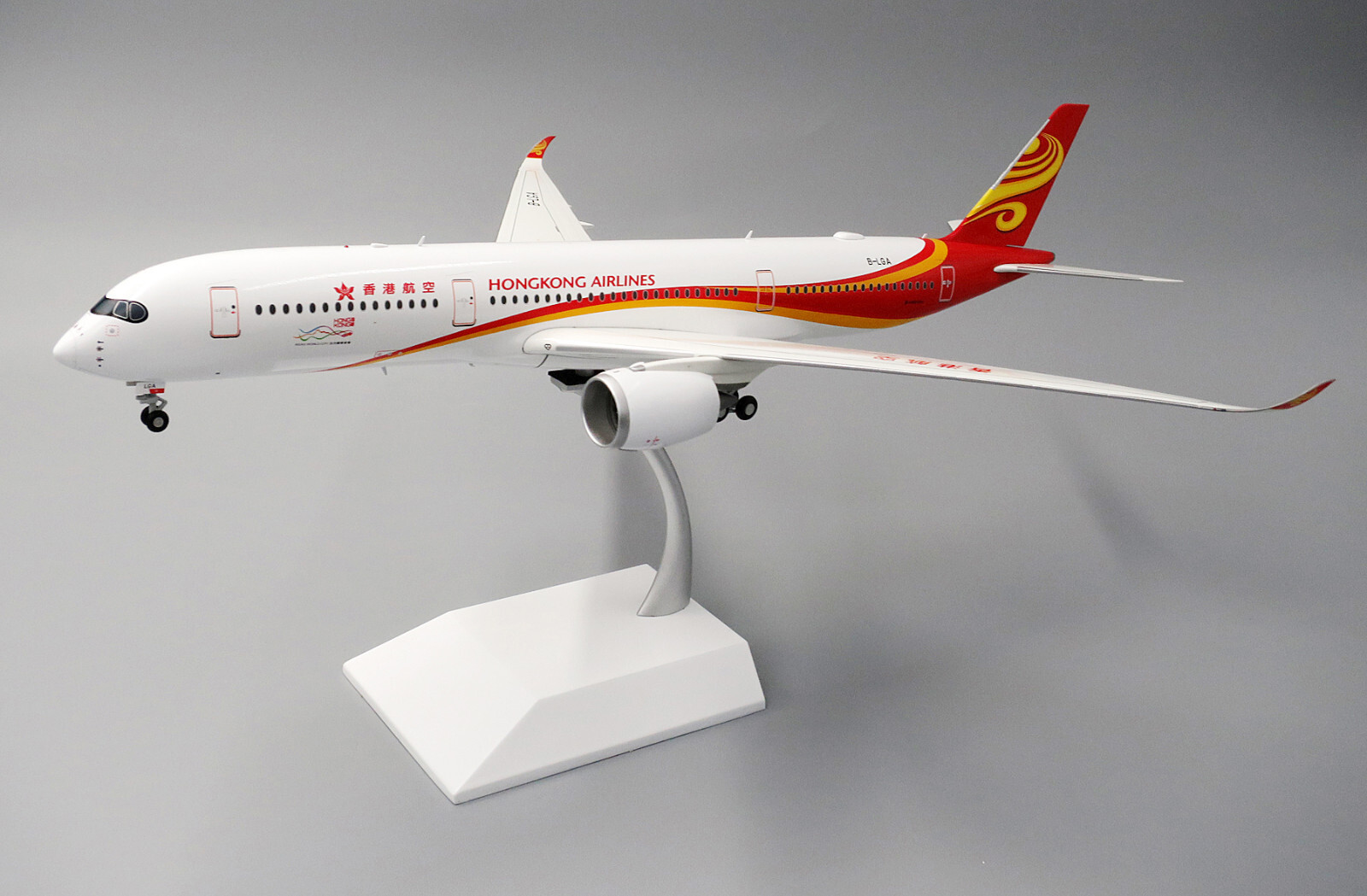 1/200 香港航空 Airbus A350-900 B-LGA JCWINGS LH4054A Hong Kong Airlines 香港航空Airbus A350-900 B-LGA 襟