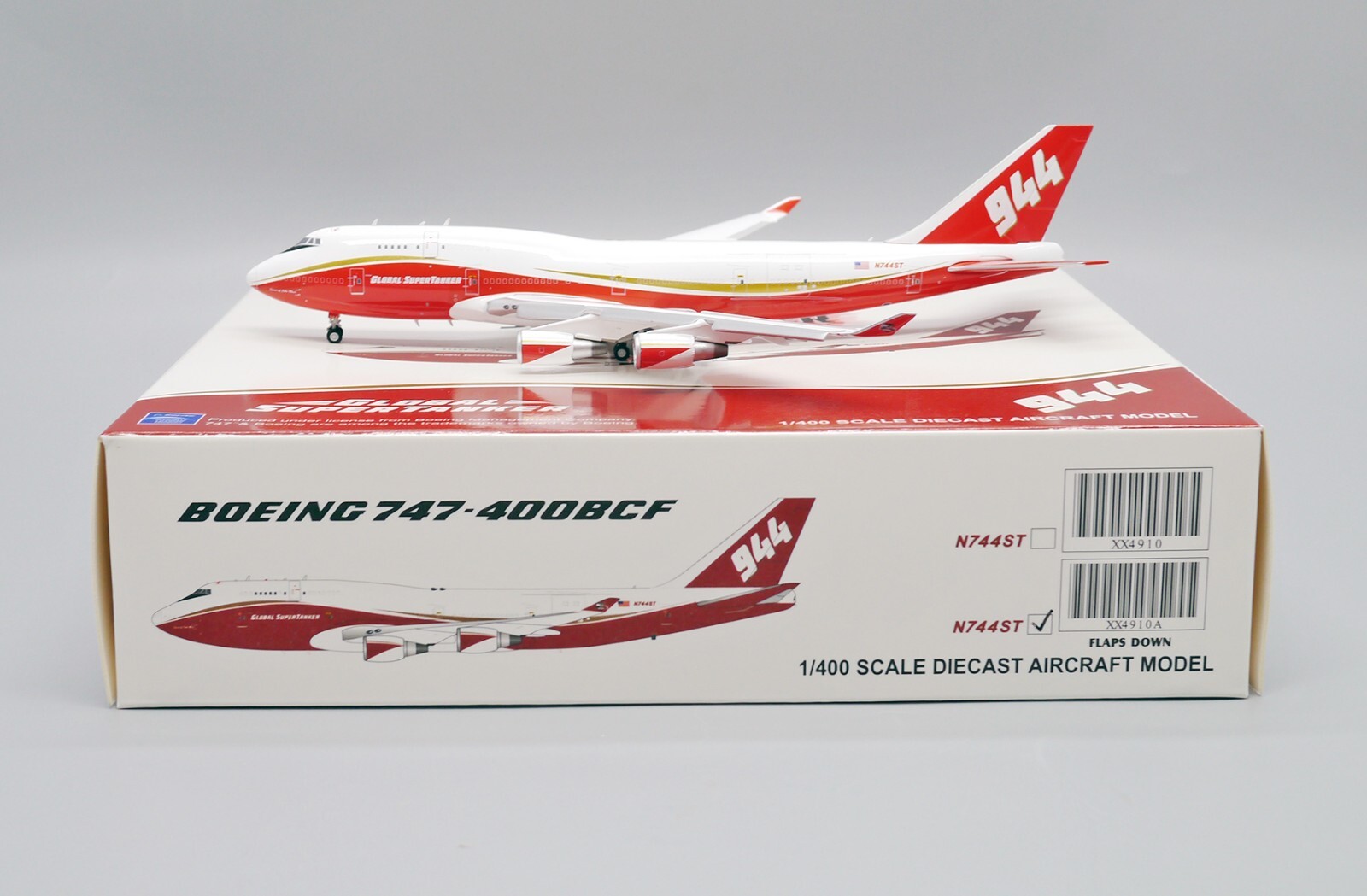 Global SuperTanker B747-400 (BCF) N744ST JC Wings 1:400 Global SuperTanker B747-400 (BCF) N744ST JC Wings 1:400