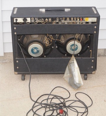 VTG 1970s Fender Twin Reverb Electric Guitar Amp WORKS W/Headset Silverface ORIG