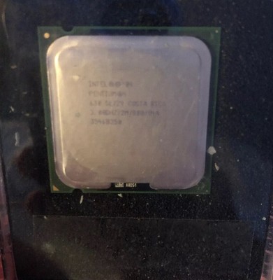 Intel BX80571E5200 SLAY7 Pentium E5200 2.5GHz 800MHz 2M New Retail Box