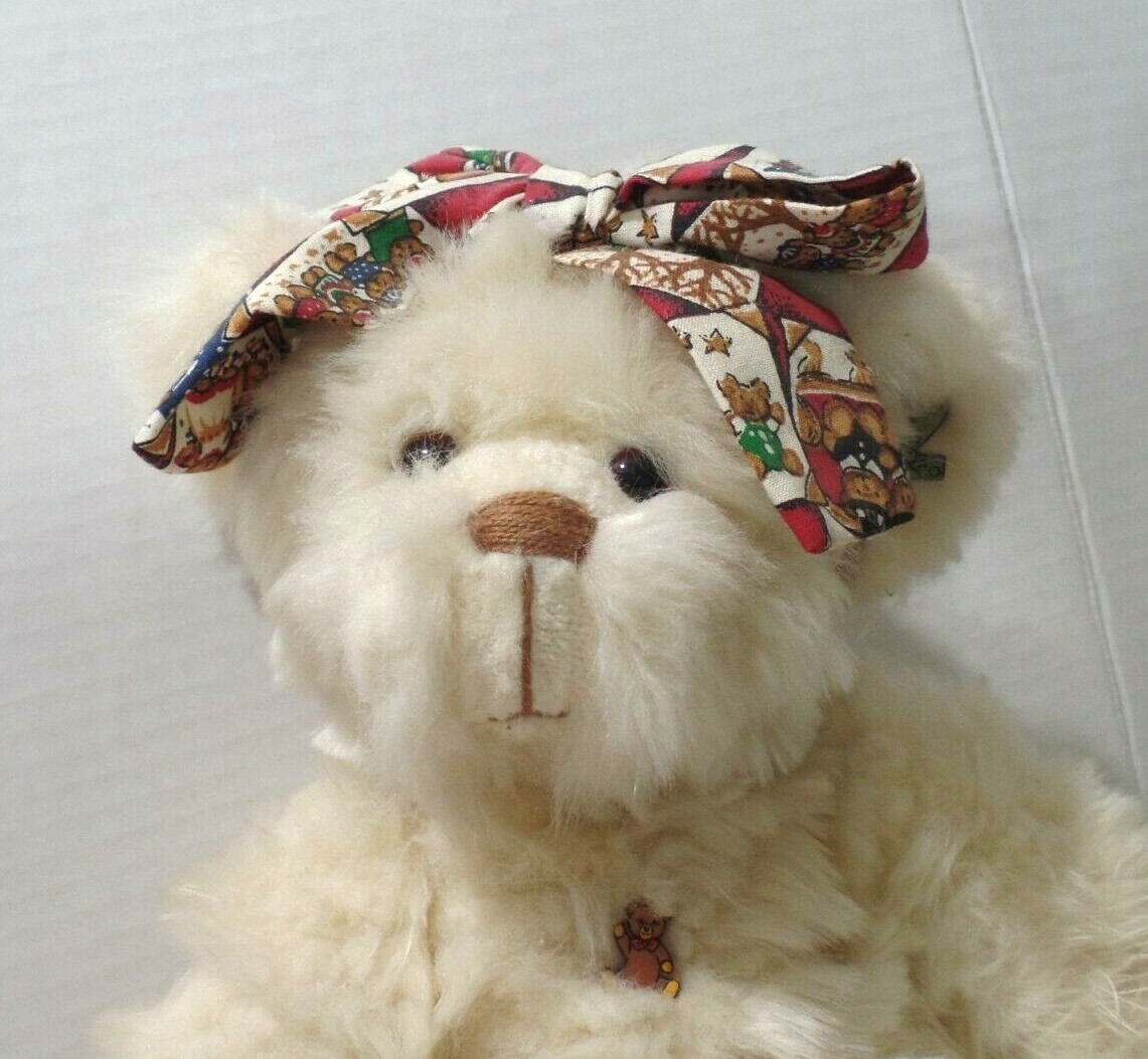 Annette Funicello Collector Series bear - BEAR COLLECTOR