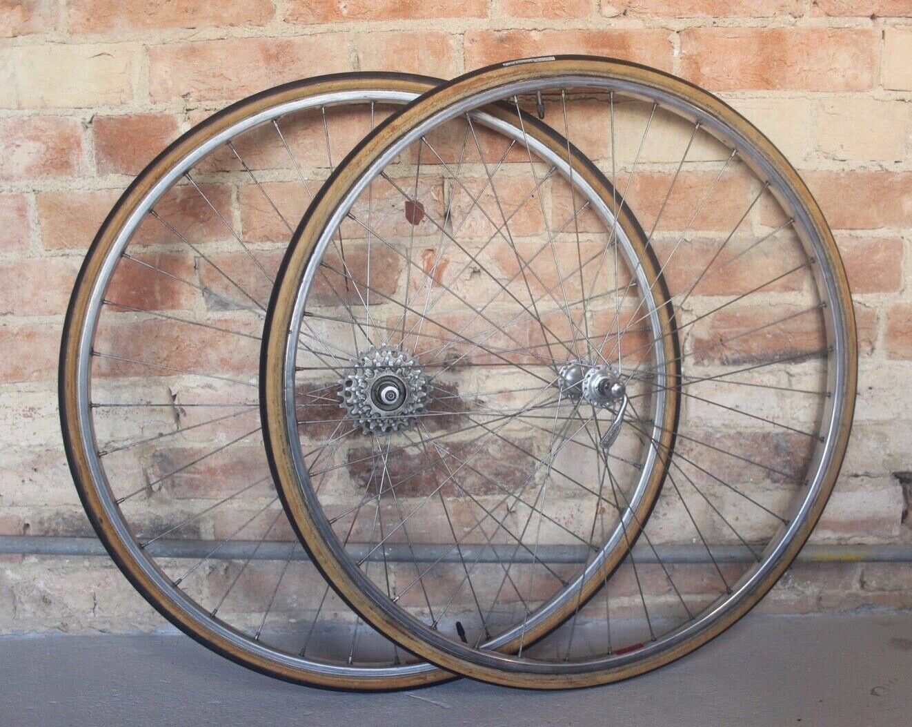700c 126mm wheelset