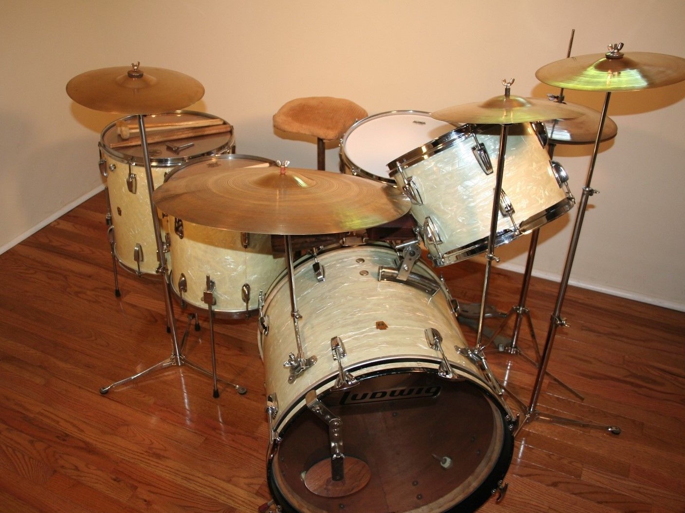 Ludwig WFL Vintage Drum Set Kit 20/13/14/16/14 6 CymbalsHardwareExtras 2 Owner