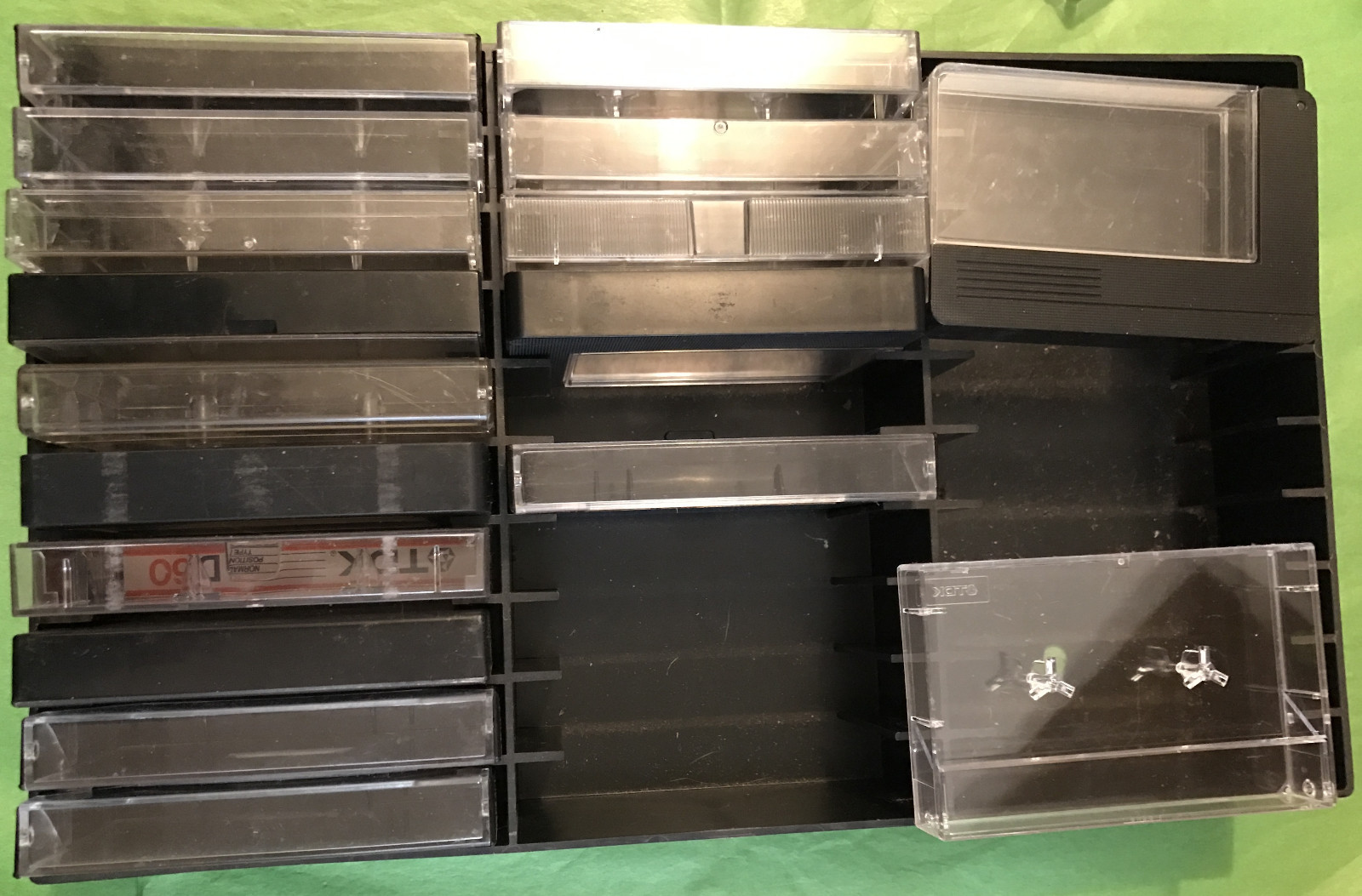 Cassette Tapes Storage Box Head Cleaners discwasher shur-Hi track Record cleaner