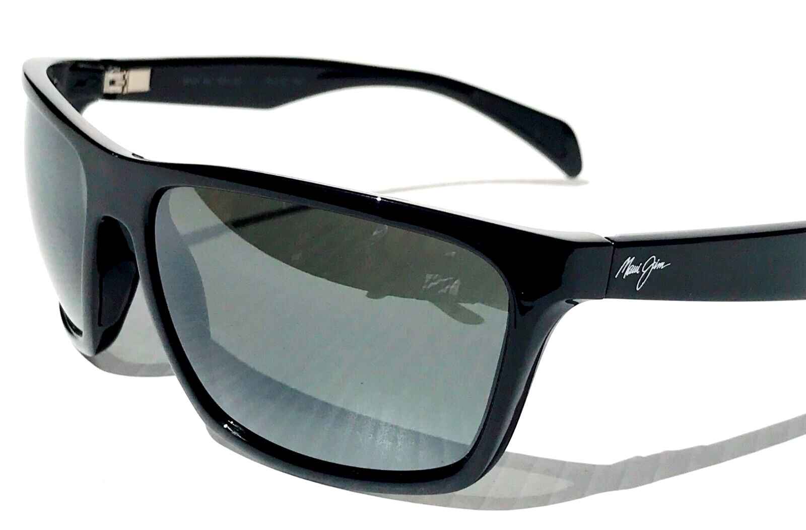 Pre-owned Maui Jim Makoa Gloss Black Polarized Grey Glass Lens Sunglass 804-02 In Gray