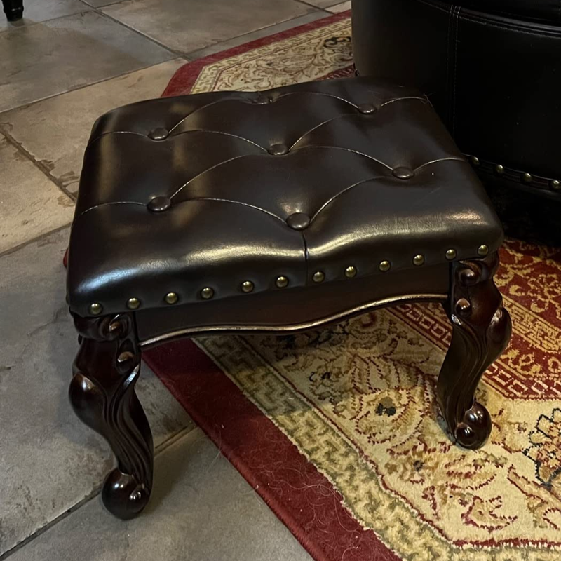 Vintage Style Foot Sofa Stool Leather Ottoman with Hand Carved Legs Footstool