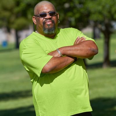 tee shirts for big men