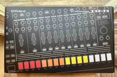 Roland TR-8 Rhythm Performer Aira TR-808 TR-909 Analog Sequencer Drum Machine