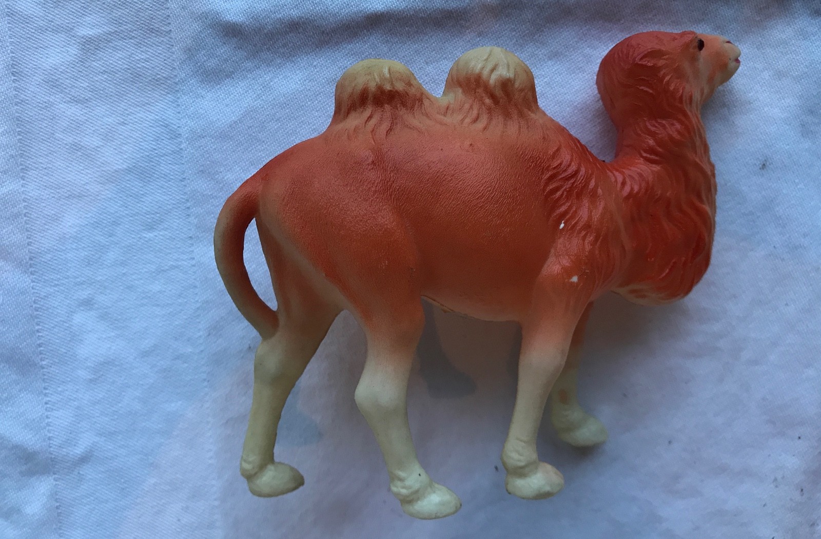 VINTAGE CHRISTMAS CAMEL FIGURES CELLULOID JAPAN NATIVITY PAIR EXCELLENT W/LABELS