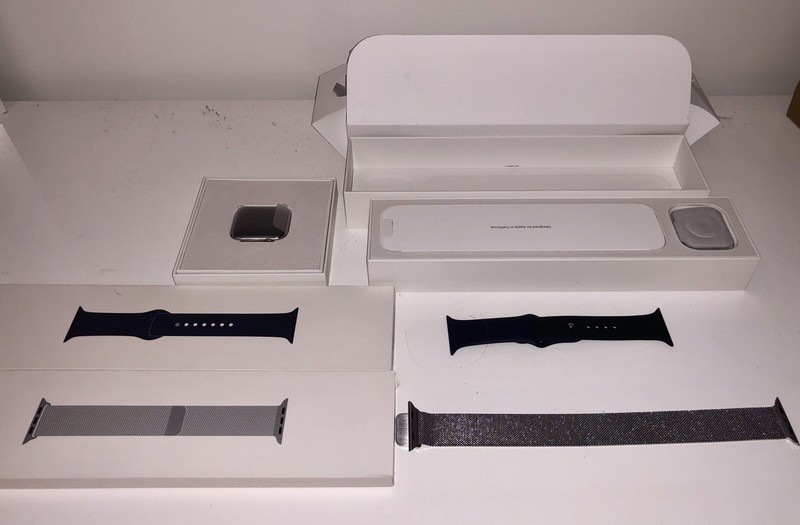 apple watch series 4 stainless steel refurbished