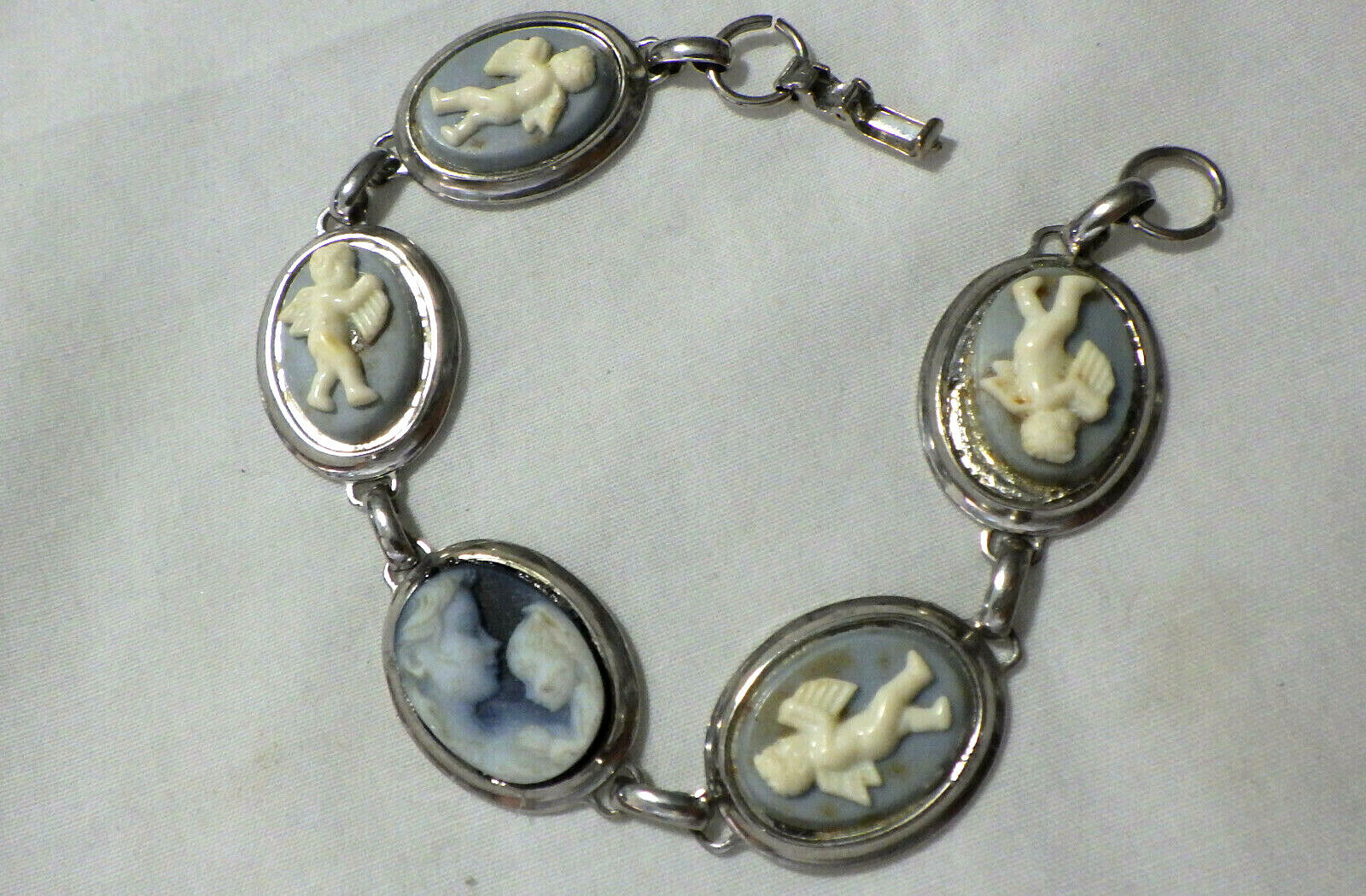 Mommabear Vintage Southwest Sterling Silver Bracelet Cuff Mommabear Vintage Southwest Sterling Silver Bracelet Cuff