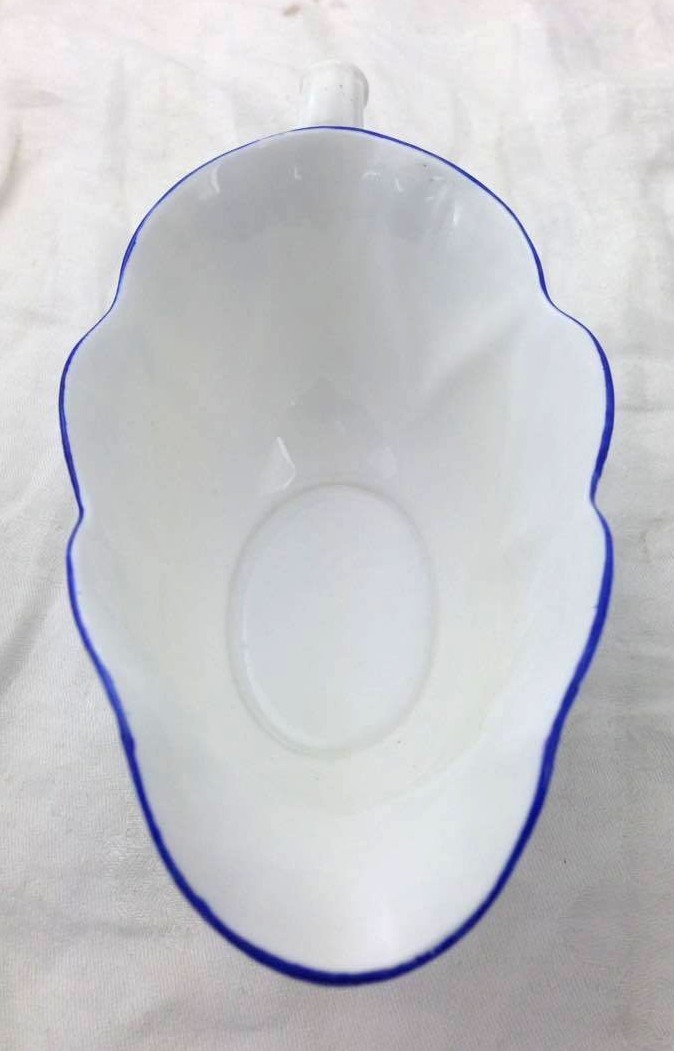 Gravy Boat w/ Underplate 8 1/2