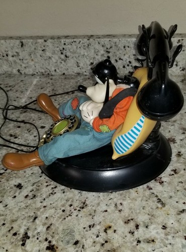 Vintage Disney Goofy Telemania Goofy's Animated Talking Corded Telephone Phone