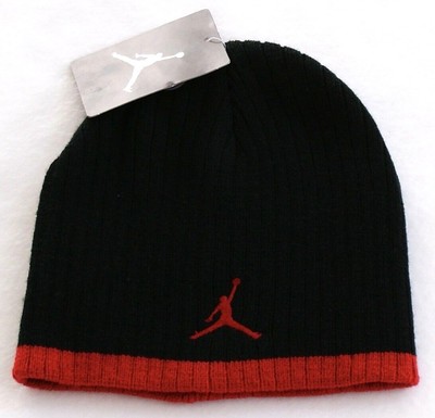 red nike skull cap