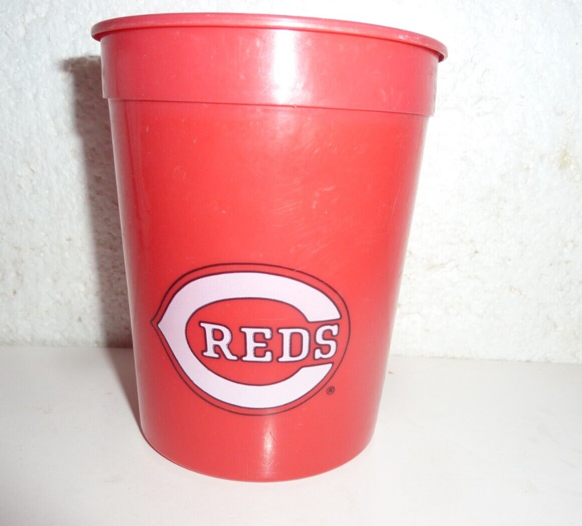 vintage MLB CINCINNATI REDS USA 缶　ティン vintage MLB CINCINNATI REDS USA 缶 ティン VINTAGE Cincinnati Reds
