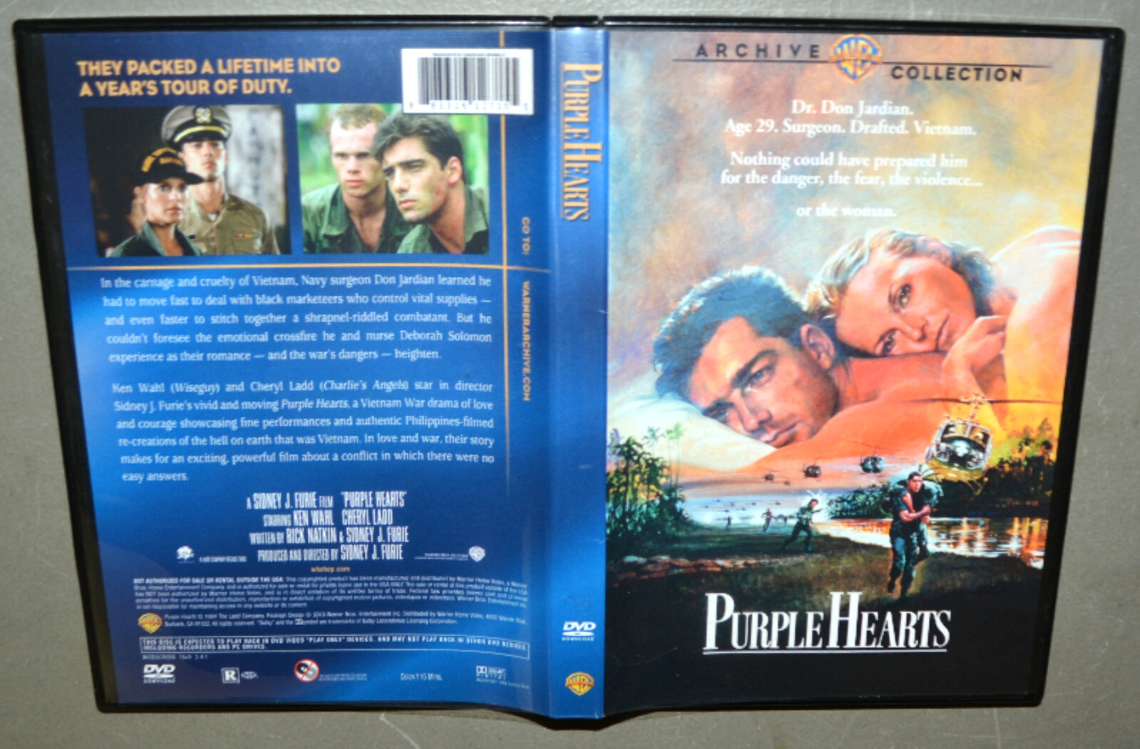 ミュージック THE BLUE HEARTS  DVD+VHS+CD+BACK PASS ミュージック THE BLUE HEARTS DVD+VHS+CD+BACK PASS THE BLUE
