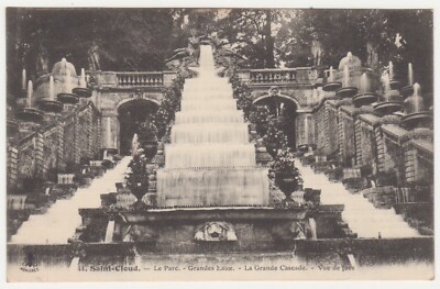 CPA 92 SAINT-CLOUD Le Parc   Grandes Eaux   La Grande Cascade   Vue de face n° 4