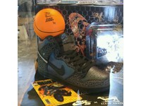nike dunk high black sheep