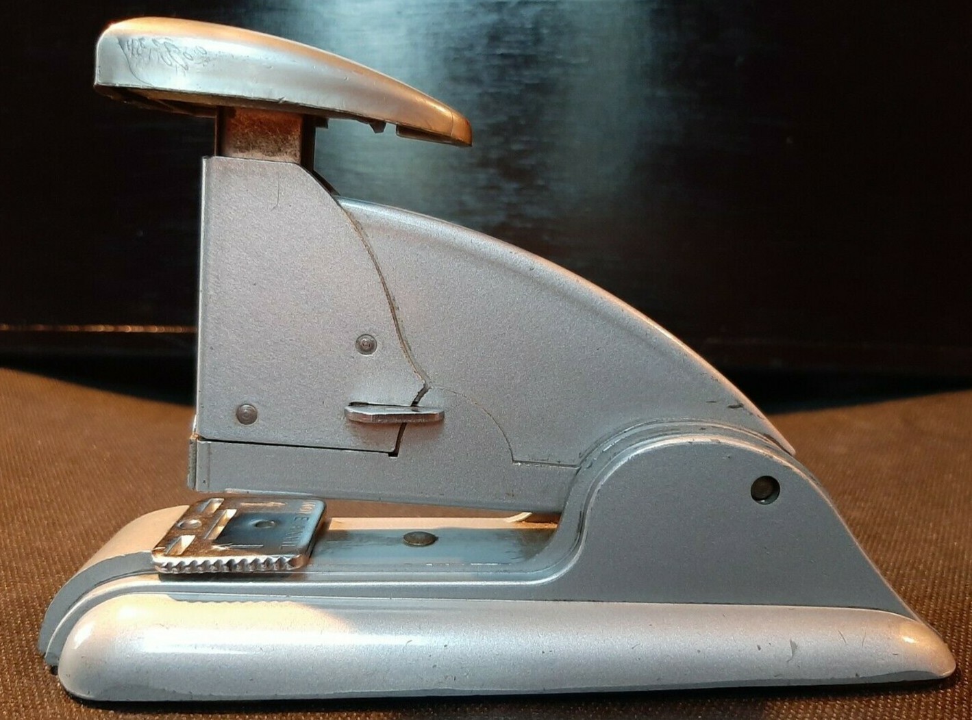 VINTAGE 1950'S SWINGLINE SPEED STAPLER #3 INDUSTRIAL ERA ART VINTAGE 1950'S SWINGLINE SPEED STAPLER #3 INDUSTRIAL ERA ART
