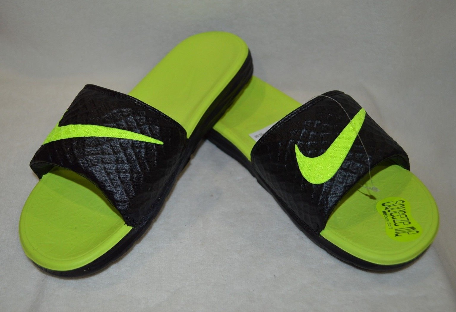 size 18 nike slides