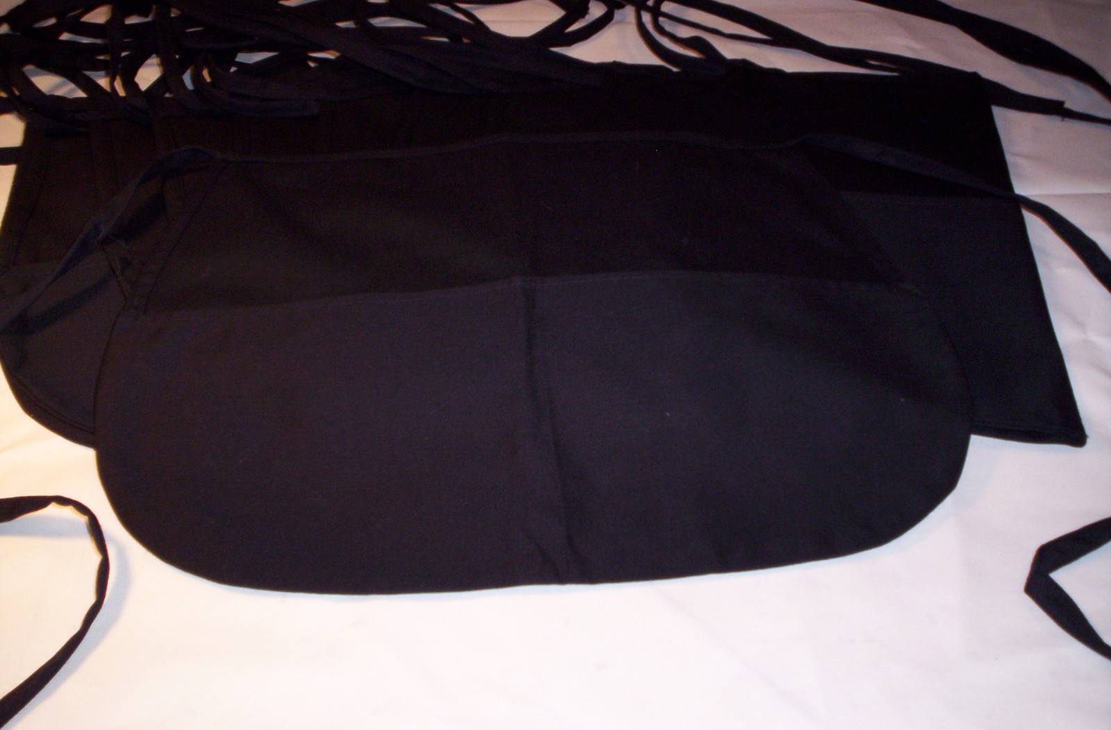 10 NEW Black 2 Pocket Waist Apron VENDOR ,WAITER / WAITRESS - FACTORY CLOSE OUTS