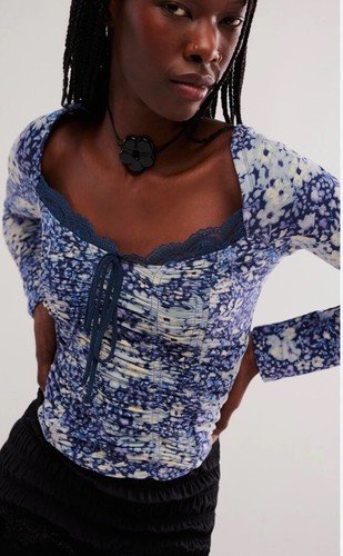 FREE PEOPLE Layer It On Me Ruched Lace Trims Fitted Knit Top L