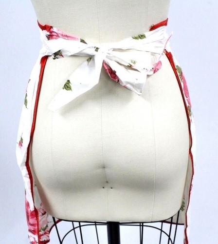 Vintage Apron Cotton Chintz Shabby Roses NOS 1950s