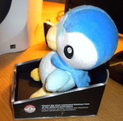 Piplup Plush Pokemon Tomy Trainer's Choice Sinnoh Region NIB Collector's Card 8