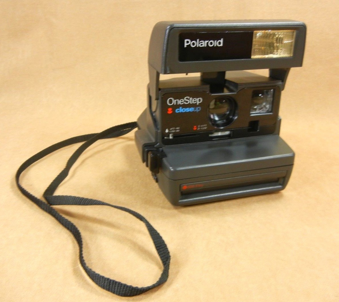 Vintage Polaroid One Step Close Up 600 Film Camera Untested