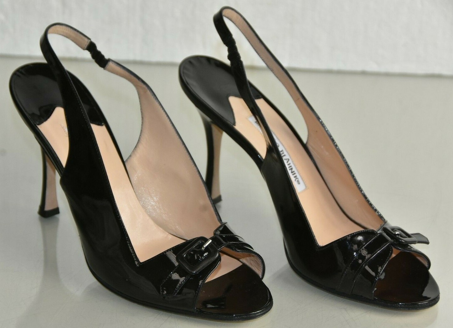 NEW Manolo Blahnik Patent Leather Peep Toe Slingback Heels NEW Manolo Blahnik Patent Leather Peep Toe Slingback Heels