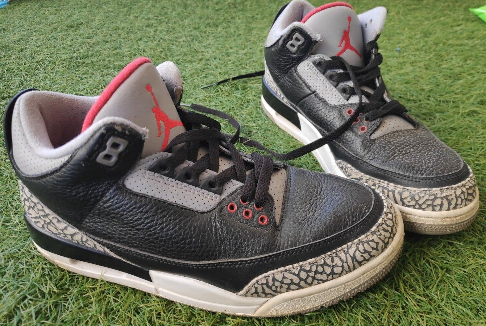 Nike Air Jordan 3 Retro Black Cement OG 2017 854262-001 US 8 Nike Air Jordan 3 Retro Black Cement OG 2017 854262-001 US 8