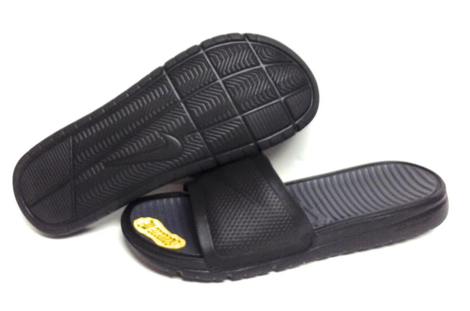 nike benassi solarsoft sliders