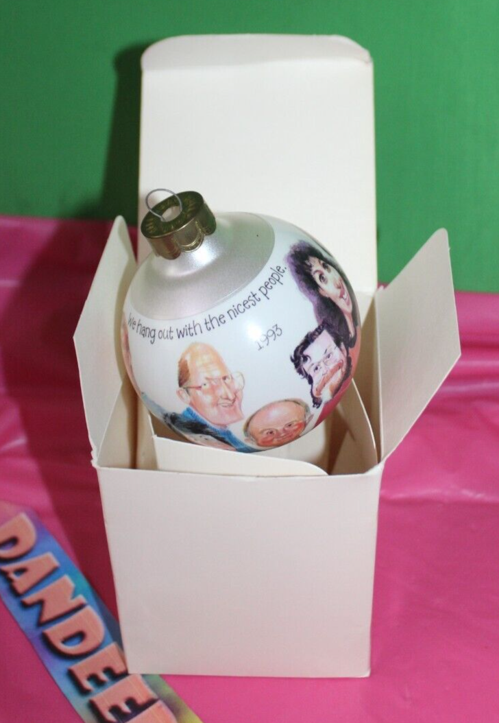 Hallmark Collector's Club Artist's Ball 1993 Vintage Holiday Ornament