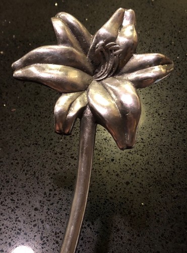 Mariposa Unique Serving Utensil Spoon c.1992   Tulip Stargazer Lilly Decor 14